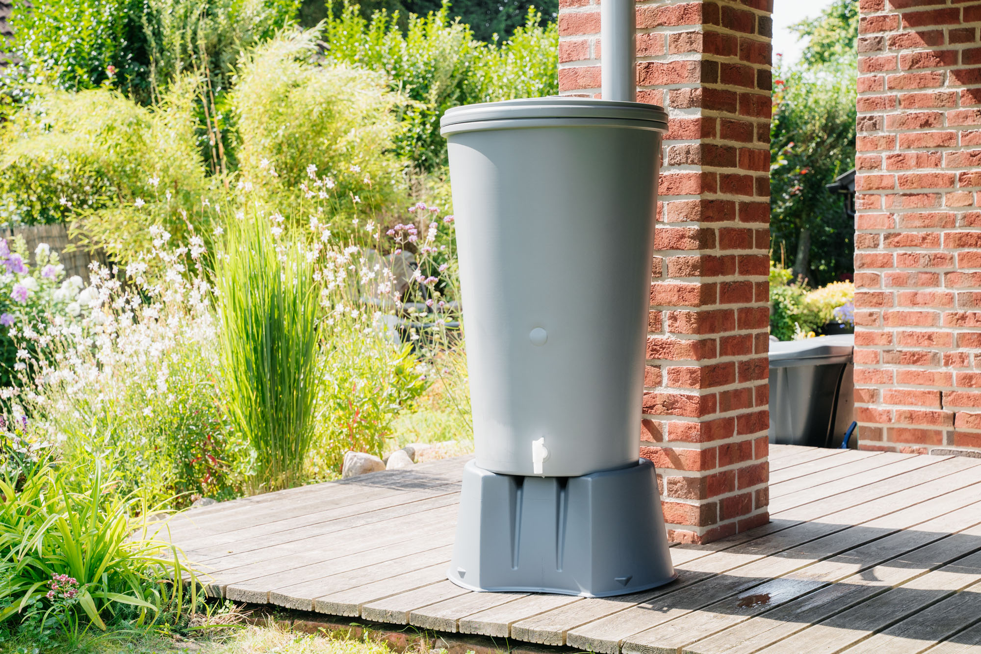 Unterstand für Regentonne 200 Liter